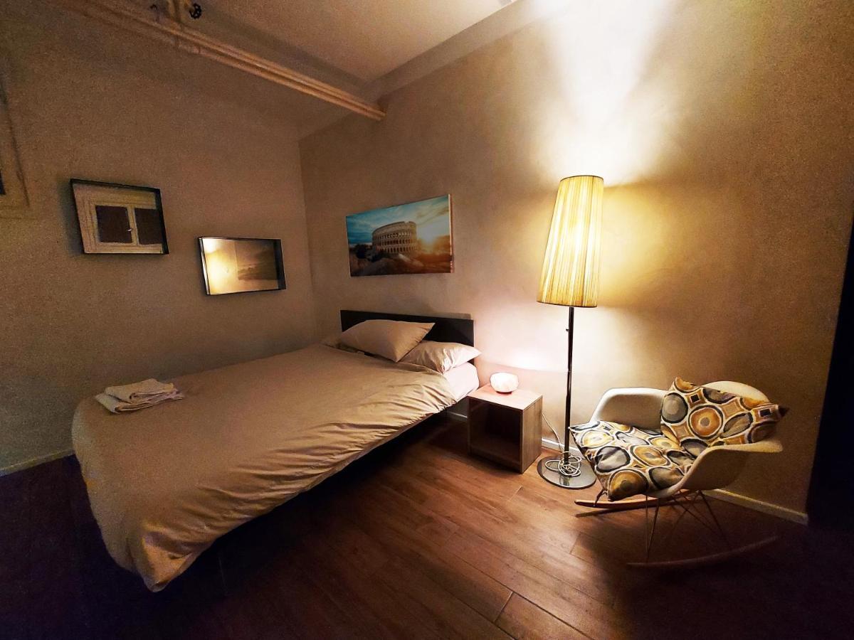 Free Breakfast - Big Apartment In The Heart Of ローマ エクステリア 写真