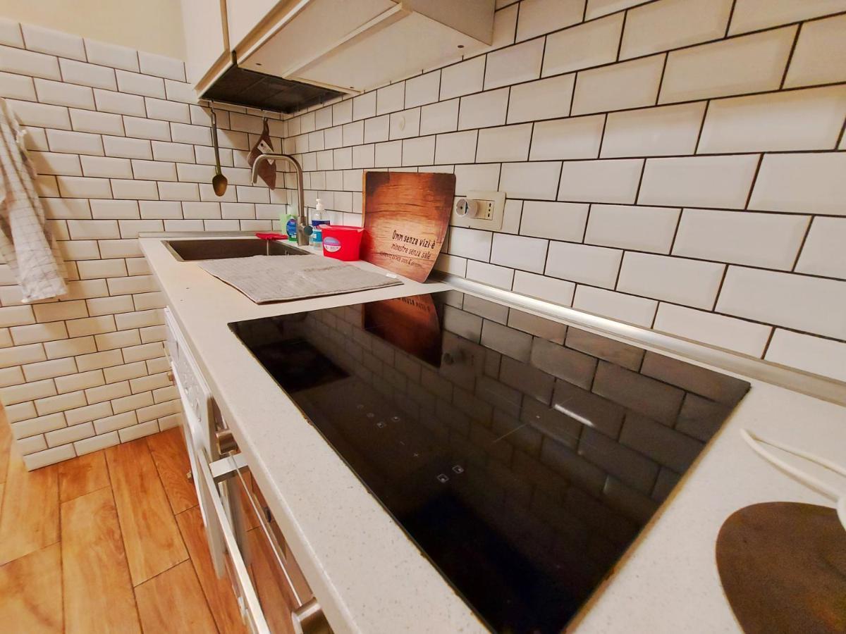 Free Breakfast - Big Apartment In The Heart Of ローマ エクステリア 写真