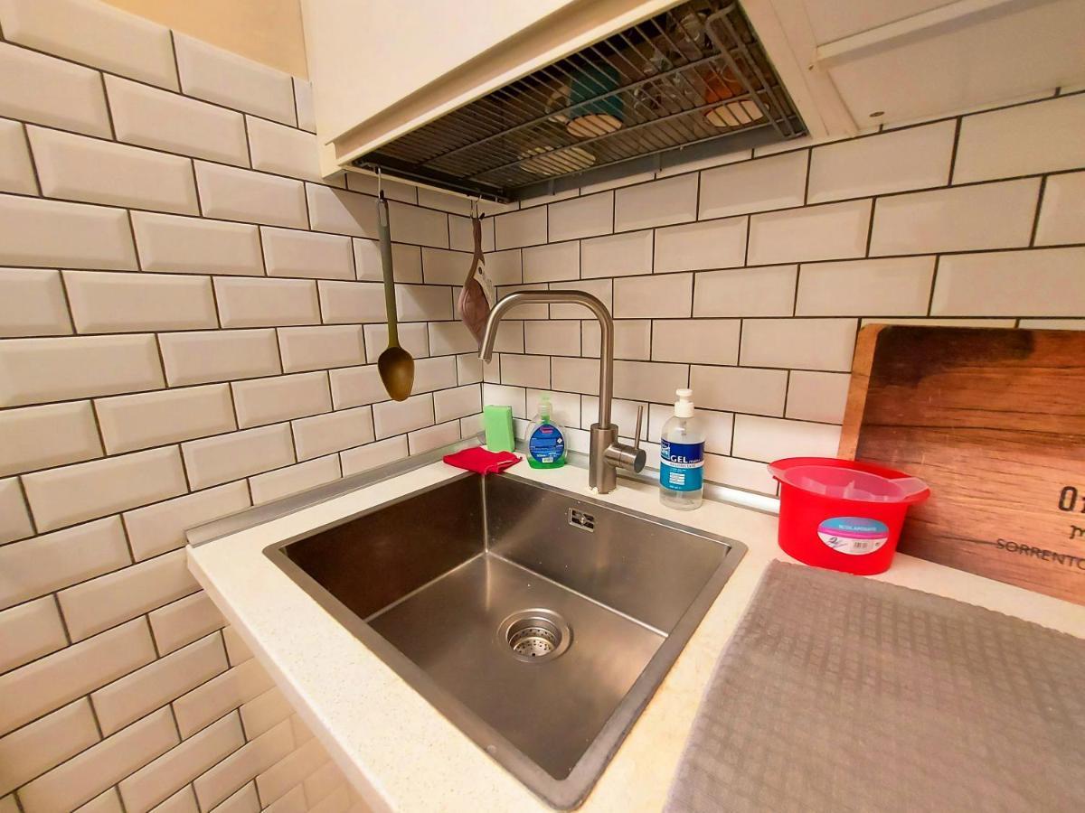 Free Breakfast - Big Apartment In The Heart Of ローマ エクステリア 写真